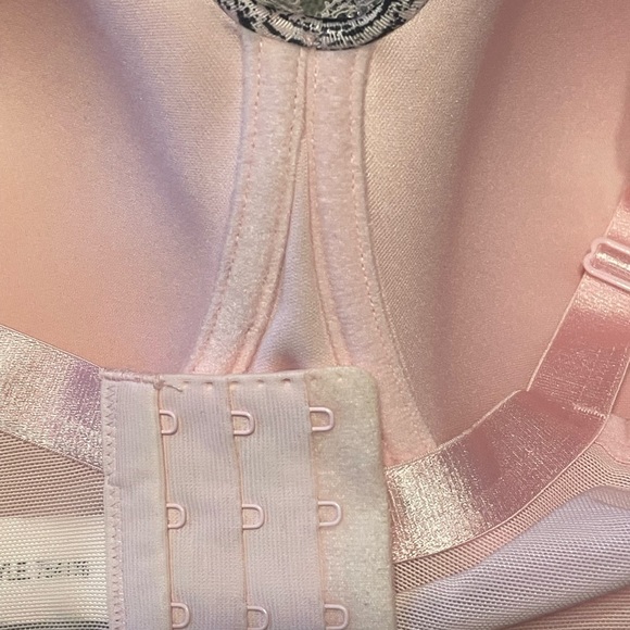 NWT - Gorgeous Pennington’s EVA Wireless Padded Bra - 46DDD - Picture 4 of 6